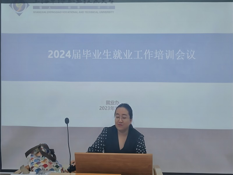 GUAN(1).jpg GUAN(1).jpg